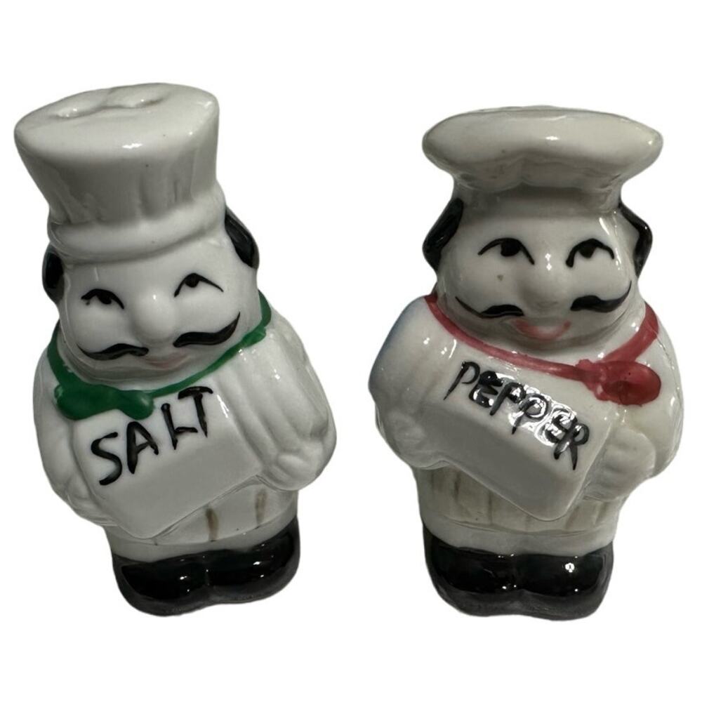 Vintage Collectible Fat Italian Chef Salt and Pepper Shakers - Ceramic